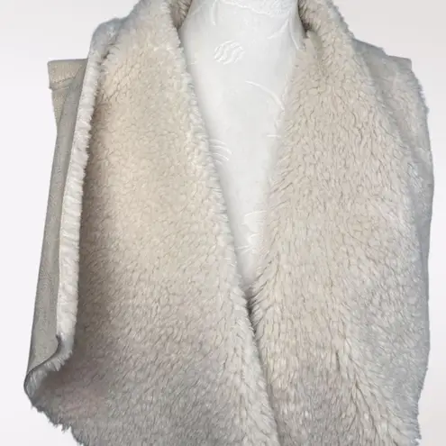 John + Jenn  Faux Shearling Suede Drape Vest Open Front Sleeveless Small - Image 2