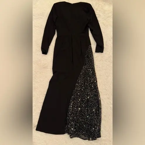 Dress the Population New Winnie Sequin V-Neck
Long Sleeve Godet Sheath Gown sz S