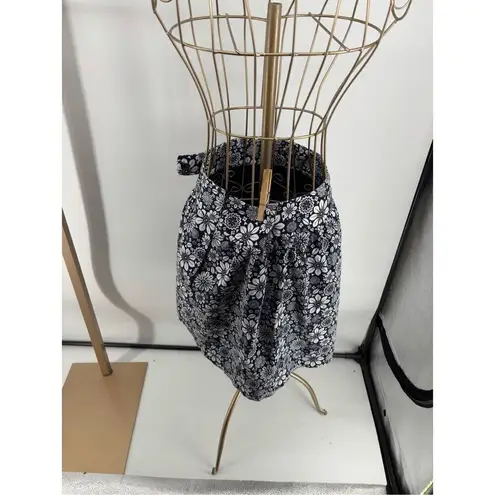 Brooks Brothers Navy Floral Summer Skirt Women’s Size 4P 98% Cotton