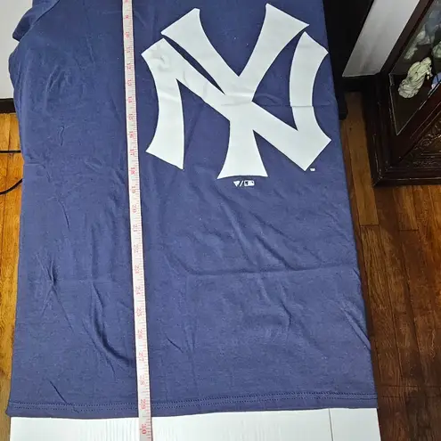 Fanatics New York Yankees - Navy - Team Primary Logo V-Neck T-Shirt Women's 3XL