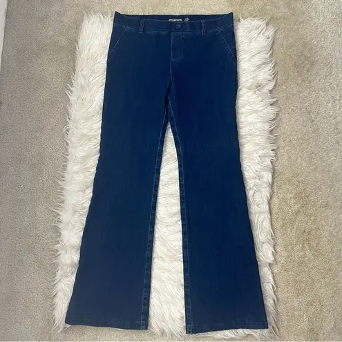 Betabrand Yoga Denim Bootleg with 2-Pockets at back