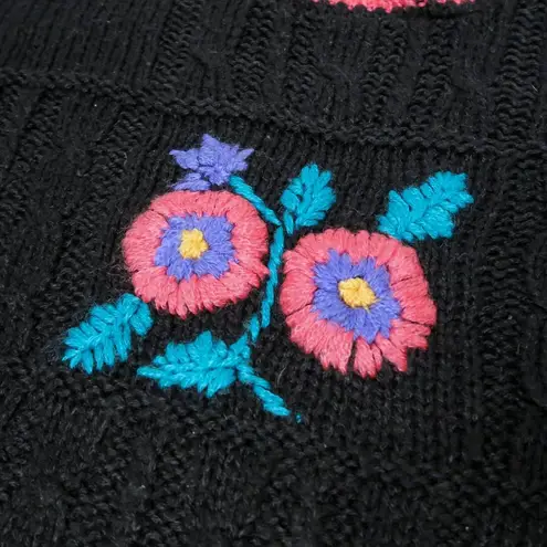 Vintage 80s Ivy Handmade Knit Floral Sweater Size L