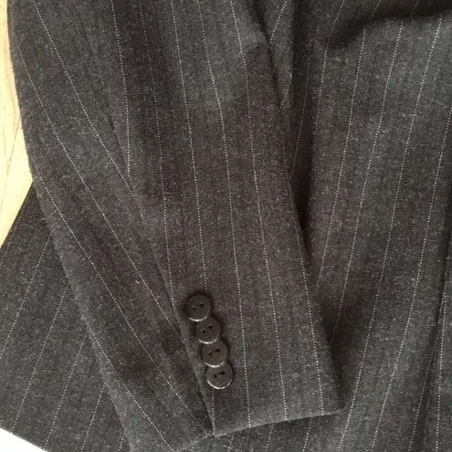 Isabella Oliver Maternity Gray pinstripes suits Size undefined