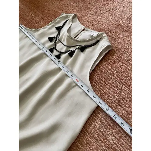 I Need I Sleeveless Beige Blouse M Black Tassel Chain Detail Made in Korea Tan Size M