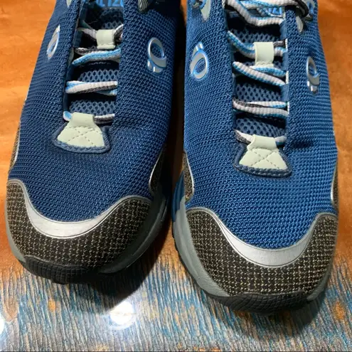 Pearl Izumi Take Plus Trail Running Sneakers blue size 7.5