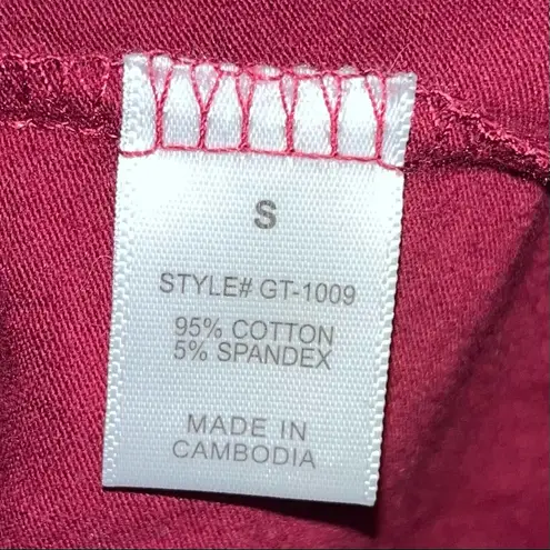 Zenana Outfitters Wine Red V-Neck Short Sleeve Top Small NWT