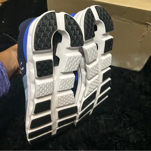 ON CLOUDRUNNER blue running athletic training lace up shoes sneakers sz 7.5 new