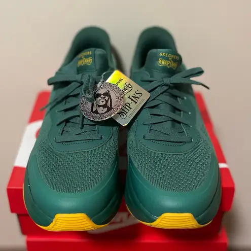 Skechers  Snoop Dogg Men’s Sparrow Flex Soarin' Green Shoes Size 10 (Brand New)