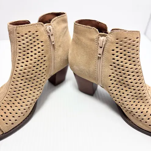 Vionic Womens Aloft Chryssa Ankle Boot Light Sand Size 6.5