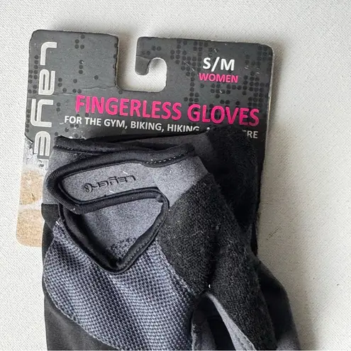 Layers Fingerless Workout Gym Athletic Sporty Gloves Sz S/M NWT Gray