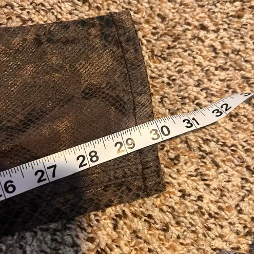 Level 99 Snakeskin Print Ultra Skinny Jeans Gray Animal Print Size 25