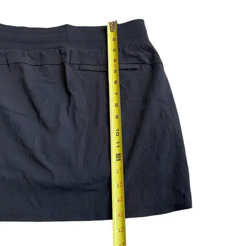 Athleta  Size 4 Metro Athletic Skort Black Zipper Pockets Sporty‎ Pickleball