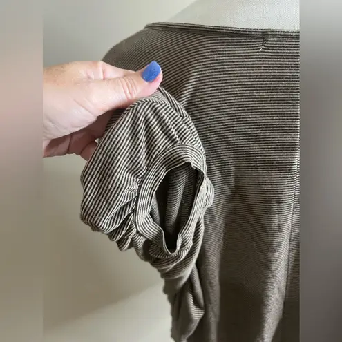 Pleione  striped short sleeve shirt medium