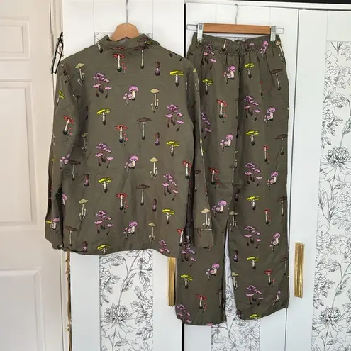 The Bright Side mushroom pajamas Green Size XS
