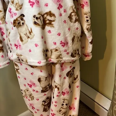 Puppies & paws furry lounge/ pajama Set