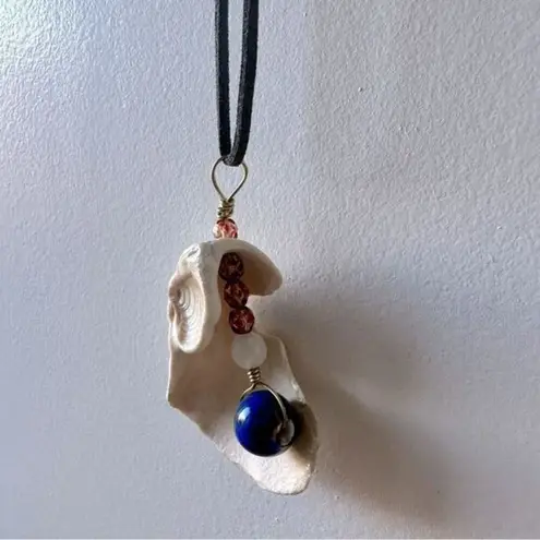 Shell necklace blue bead bohemian beach handmade 90s y2k hippie flowy vintage White