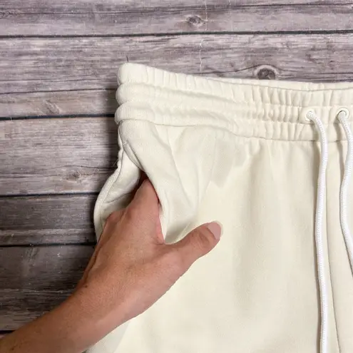 Peloton Cream Drawstring Waistband Elastic Leg Cuffs Cotton Sweatpants Large