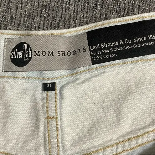 Levi's Levi’s Silvertab High-Waisted Mom Shorts