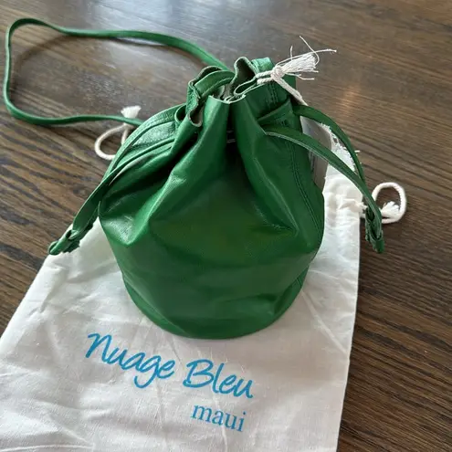 Nuage Bleu Maui Leather Bucket Cinch Crossbody Bag Lizard Green NWT Tan