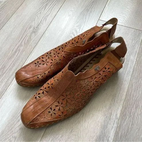 Pikolinos Leather Sandal romana open back floral laser cut womens Brown size 11