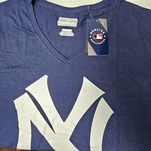 Fanatics New York Yankees - Navy - Team Primary Logo V-Neck T-Shirt Women's 3XL