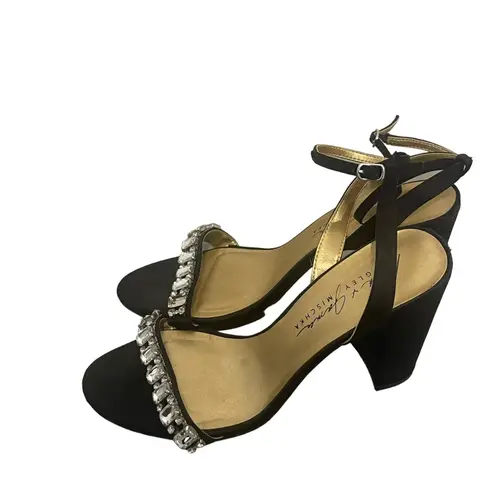 Badgley Mischka Mark James Size 8.5M Black Rhinestone Block 4In Heels