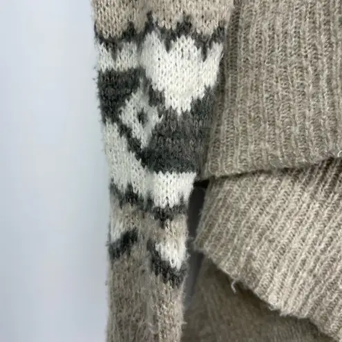 Abercrombie & Fitch  Brown Tan Knit Aztec‎ Checkered Open Front Cardigan