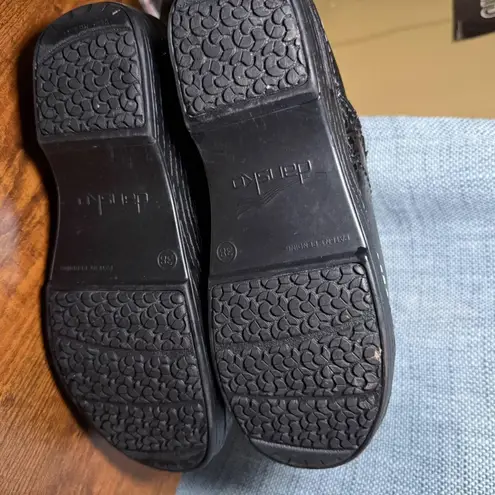 Dansko XP Black Leather Tooled Floral Embossed Clogs Comfort EU 38 US 7.5 Nurses