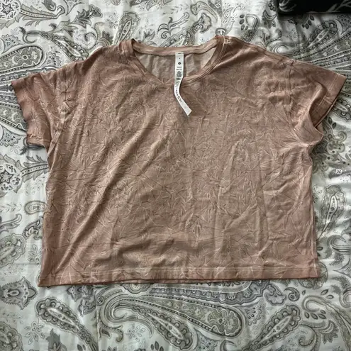 Lululemon Cates Tee Size 4