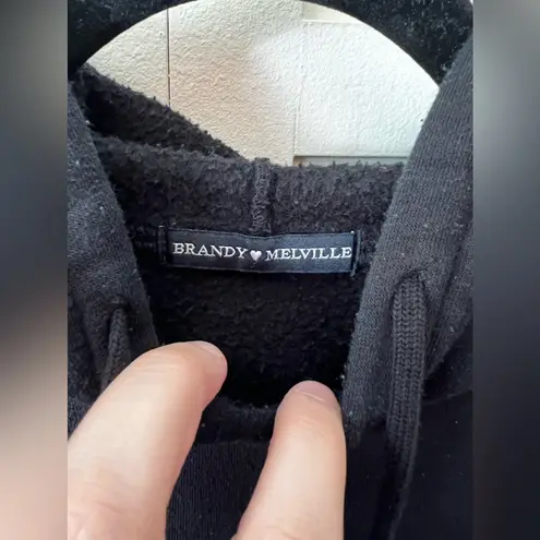 Brandy Melville  Black‎ Crop Fleece Sweatshirt Hoodie One Size