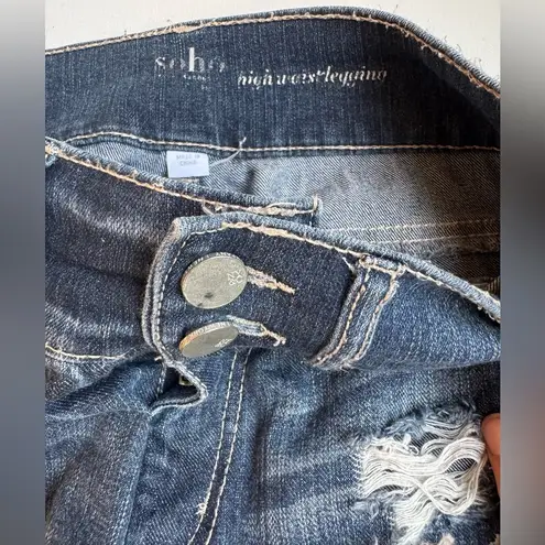 Soho Women's Aztec Embroidered Distressed High Rise Legging Jeans Size 2