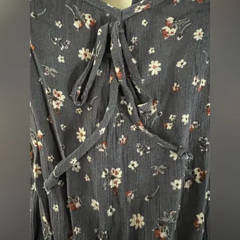 Chris & Carol Women's Med Gray Rayon Floral Short Sleeve Short Romper NWT