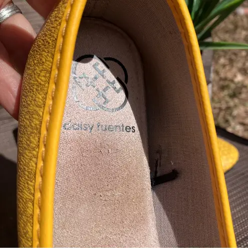 Daisy Fuentes | Alessia Yellow Vegan Leather Ballet Flats size 7.5W, like New