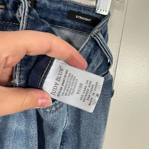 Judy Blue Straight Fit Medium Wash Stretch Distressed Denim High Rise Jeans 30