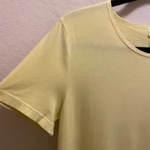 Flax  Yellow Lightweight Short Sleeve T-Shirt Size Small