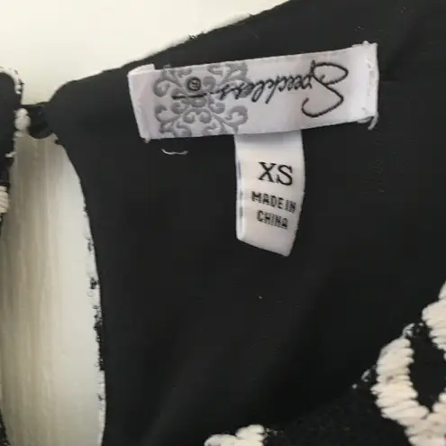 Speechless FINAL MARKDOWN Junior  dress extra small