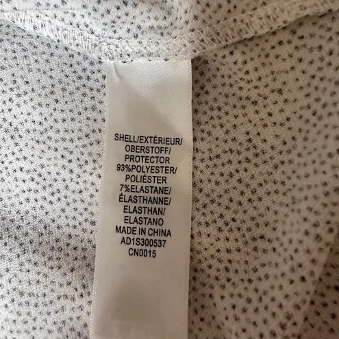 Adrianna Papell  Cap Flutter Sleeve Women's Black and White Printed Top; size XL