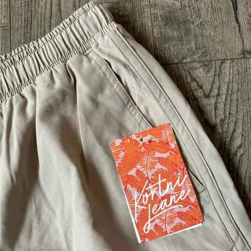 Kortni Jeane Women’s Summer Shorts- Taupe