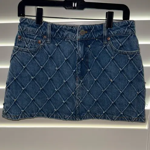 Alice + Olivia  Joss Faux-Pearl Rhinestone Quilted Denim Miniskirt Size 27