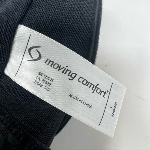 Moving Comfort Alexis sports bra in black size S Small A/B Cup NWT