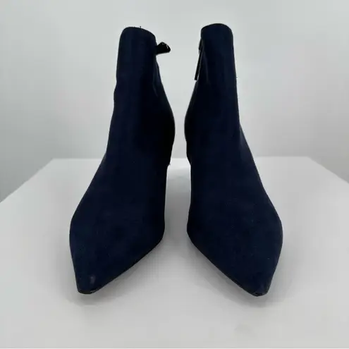 Charles by Charles David Navy Accurate Booties Heeled size 6.5 Stiletto Mid Heel