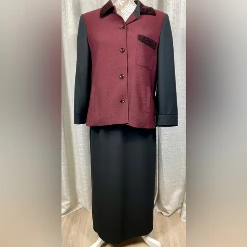 Kasper & Company ASL Burgundy & Black Skirt Suit | Women’s 14 Red