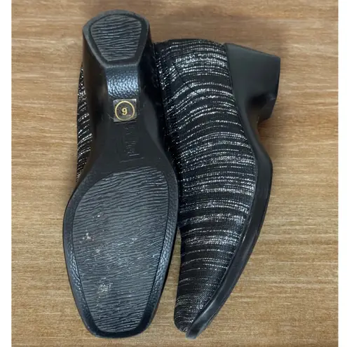 Charleston Shoe Company Black Wedge V Cut Comfort Knit Slip On Size 6