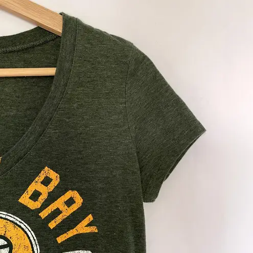 NFL Team Apparel Greenbay Packers women's size small football shirt green v-neck