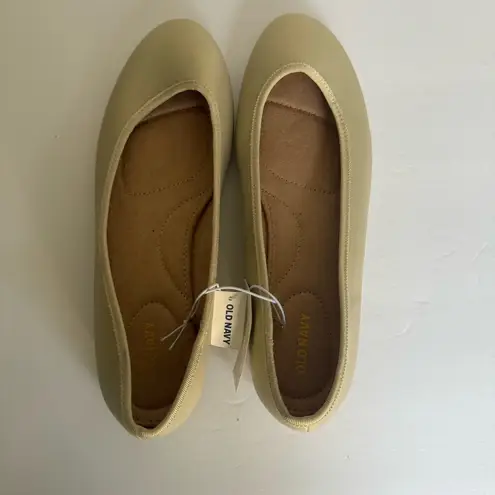 Old Navy  Women’s Gold  Soft Ballet Flat Sz 10