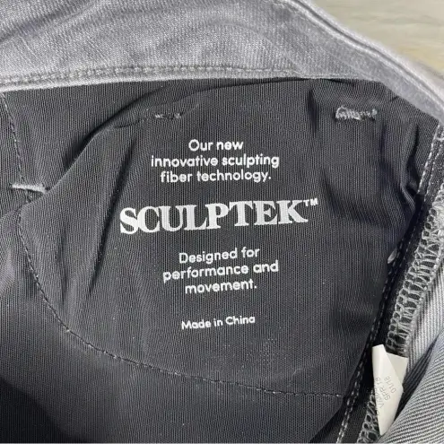 Athleta  Sculptek Skinny Jeans Gray Wash Size 6 Mid Rise Performance Denim