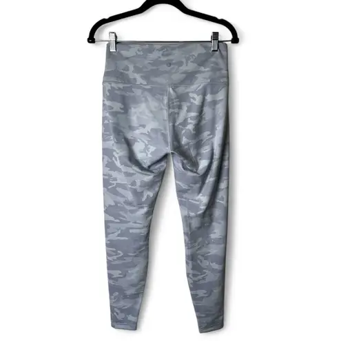 Lulu Townsend Lululemon Wunder Under High-Rise Tight 28" *Luxtreme
Incognito Camo Alpine White