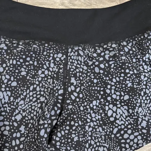 Road Runner Sports Women's Running Black Gray Animal Print Swimming Shorts Sz M Size M