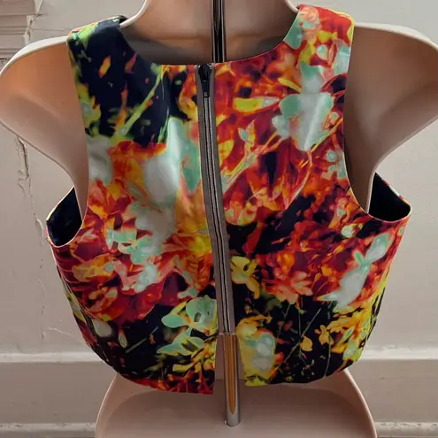 Black Halo Anthropologie Colorful Abstract Crop Top, size 2 zipper back lined