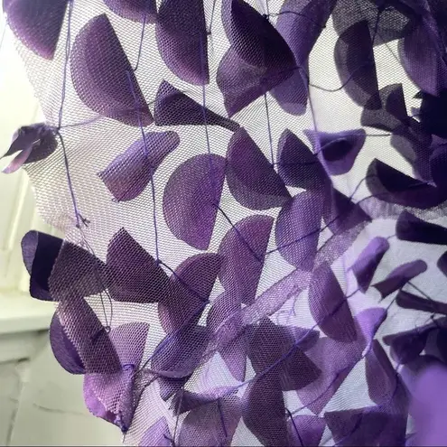 THEIA Flower Petal Dress Size 4 Beaded Fairytale Party Event Date Formal Wedding Purple